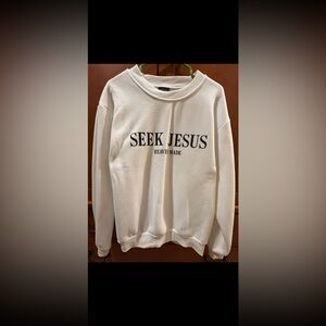 SEEK JESUS CREWNECK
SIZE SMALL
EXCELLENT CONDITION
WASHED ONCE NEVER WORN